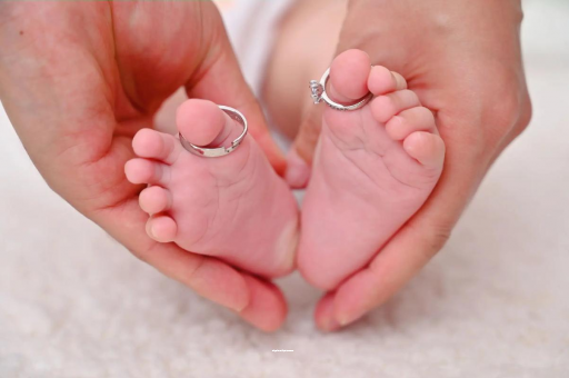 江门孕妇两个月肚子疼